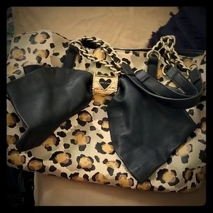 Betsy Johnson Shoulder bag